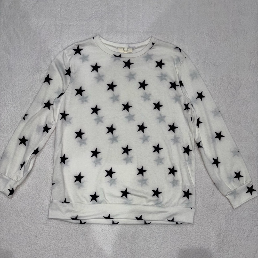 Black Star Pattern Long Sleeve Top